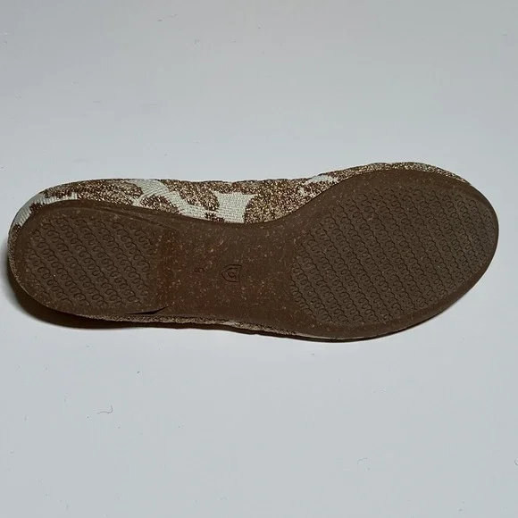 Rothy's The Lounge Loafer Women's 9 Gold Chantilly Metallic Amputee Left Only - Picture 5 of 7